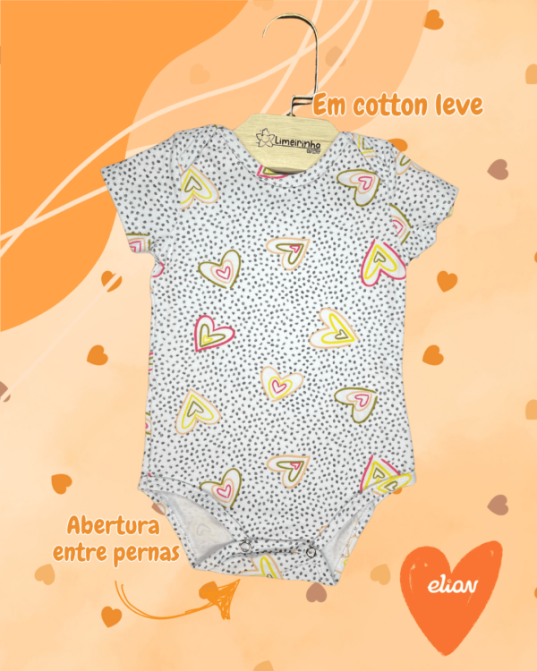 Kit Elian Baby Corações com 2 bodies + calça e babador ❤️ - Image 3